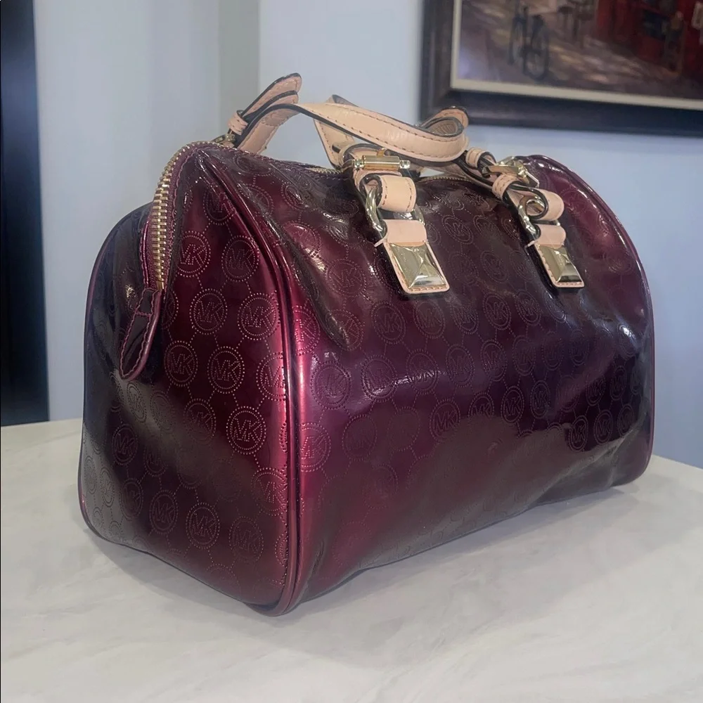 “Michael Kors” ✨ Women’s Hand Bag Purple/Burgundy Patent Leather Grayson Satchel - Picture 4 of 16